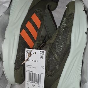 NWT Adidas Ozelle Unisex Toddler Sneakers; Size 11K (28.5)